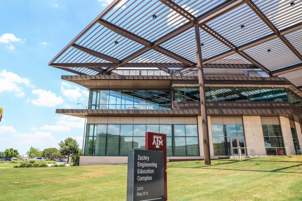 Holiday Inn Express & Suites Bryan - College Station By Ihg Eksteriør billede