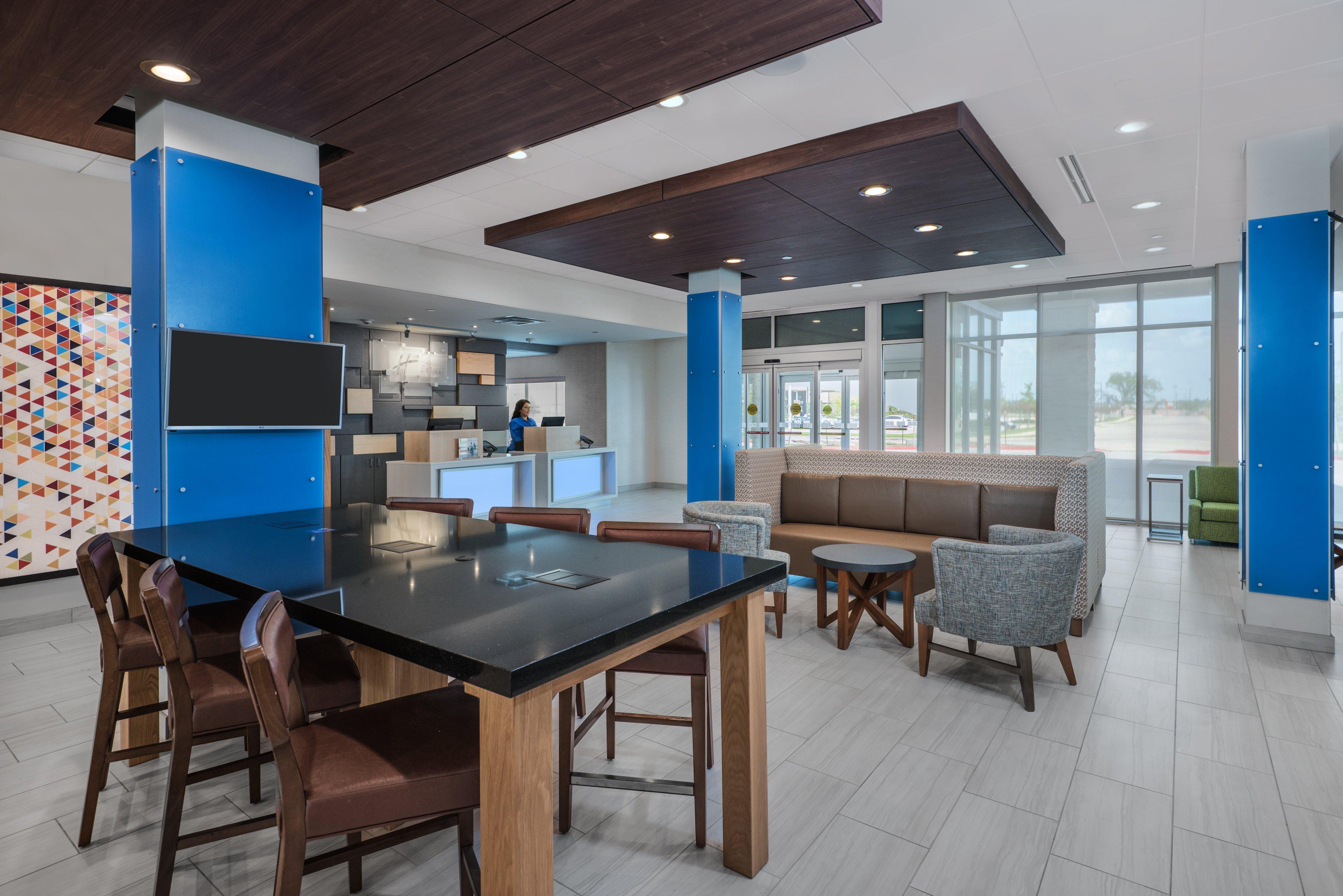 Holiday Inn Express & Suites Bryan - College Station By Ihg Eksteriør billede